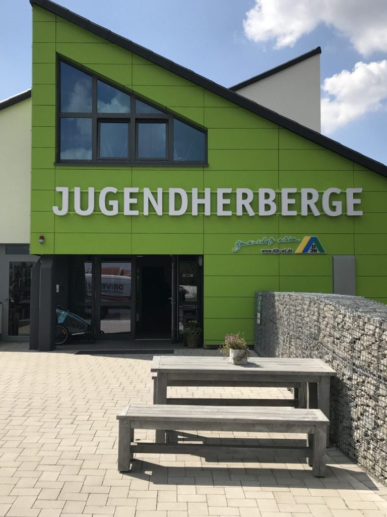 werbetechnik_honsberg_referenz_leuchtschrift werbetechnik_honsberg_referenz_leuchtschrift